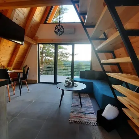 Cool House And Pool, Banja Vrujci *