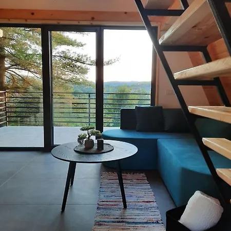 Cool House And Pool, Banja Vrujci