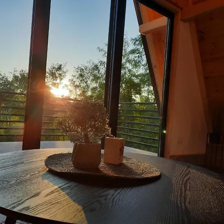 Cool House And Pool, Banja Vrujci Villa