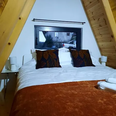 Cool House And Pool, Banja Vrujci Rakari