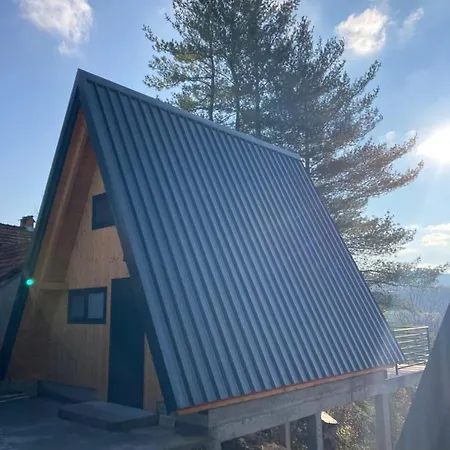 Cool House And Pool, Banja Vrujci *