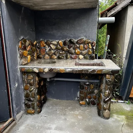 Villa Cool House And Pool, Banja Vrujci Rakari